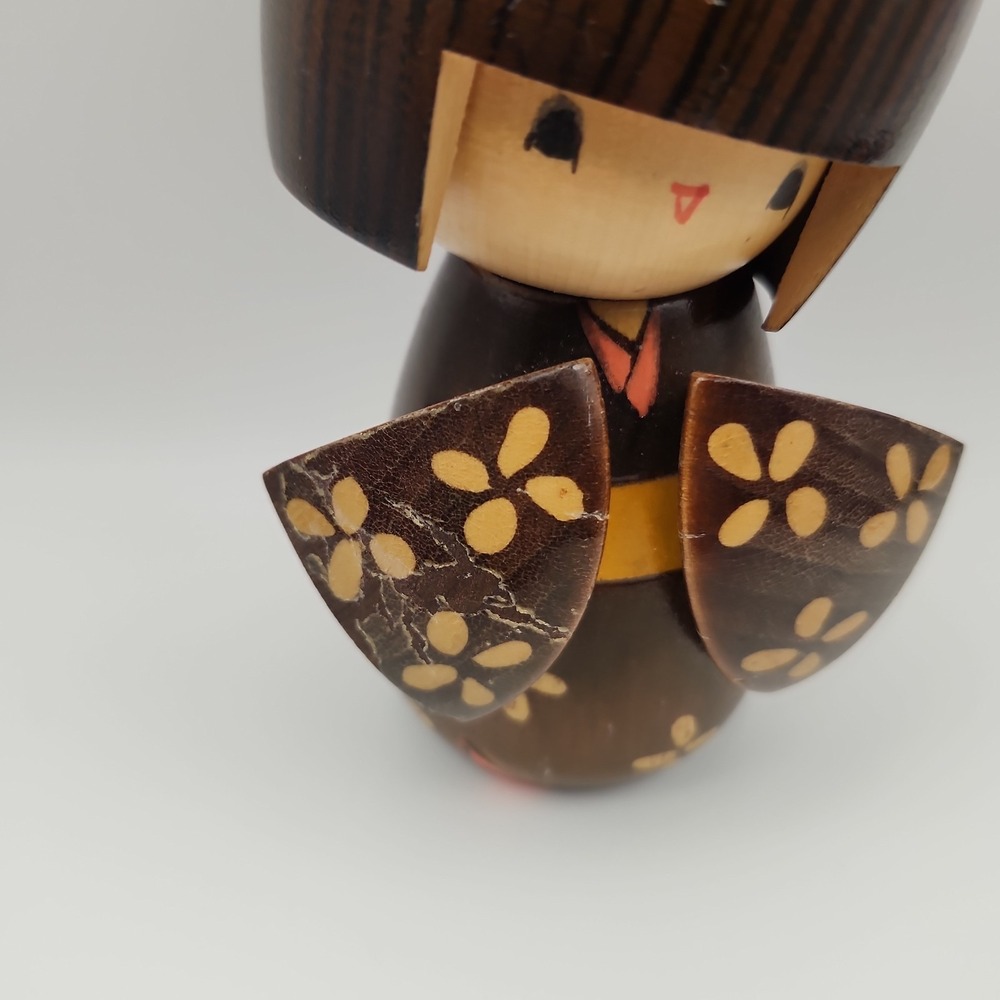 RESERVED Vintage Kokeshi Doll Collectible. Japanese Folk Art. 5.5" Stamped - Picture 5 of 8